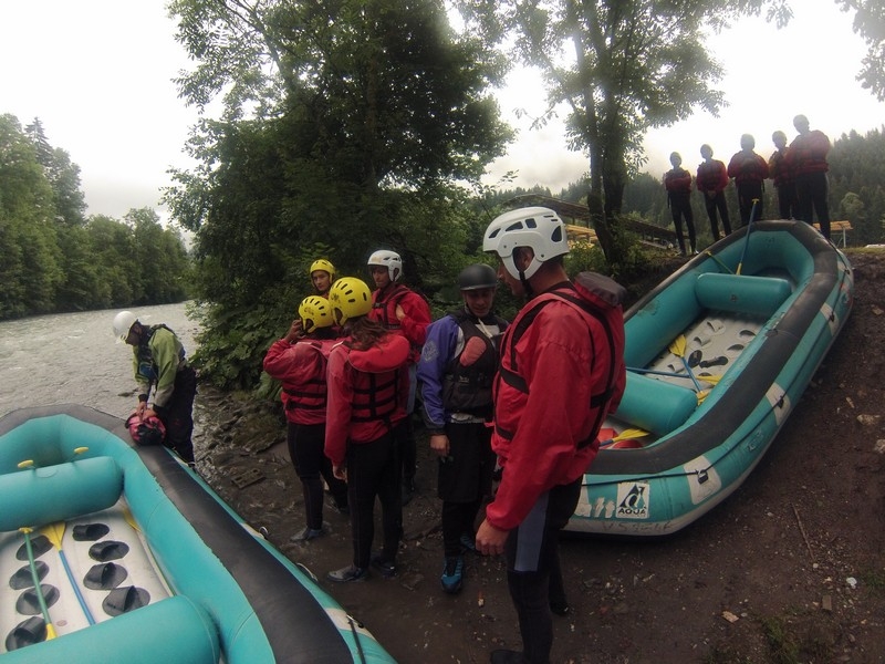 Village Camps International Summer Camp Leysin, Switzerland 2025-08-09 https://www.villagecamps.com/journals_admin/images/716-47-raft (12).jpg